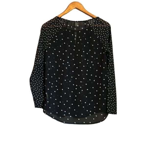 3 for $30! NWT! old navy sheer top. Size xs - Picture 10 of 10